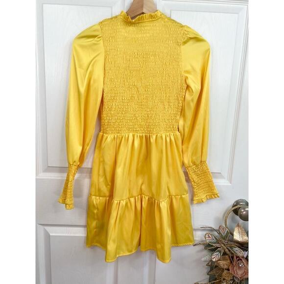 Good Luck Girl Yellow Long Sleeves Smocked Bodice Tiered Skirt Dress Girls Sz M - Picture 3 of 11